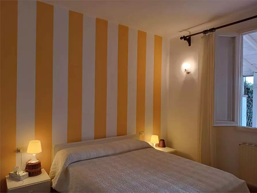 Immagine 21 di Casa indipendente in affitto  in Via Scassi carli a Forte Dei Marmi