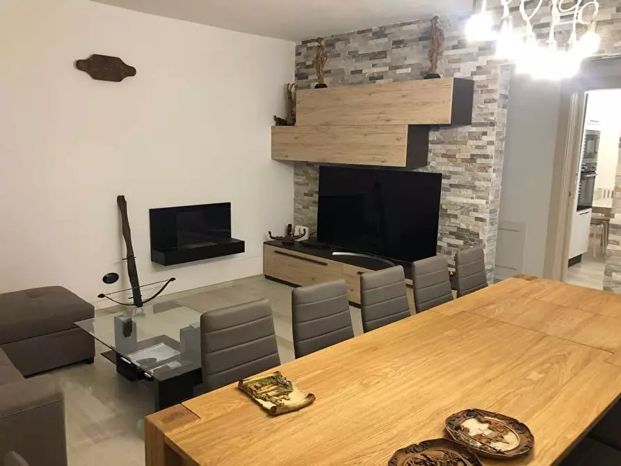 Immagine 19 di Casa bifamiliare in vendita  in Via Francesco Crispi a Forte Dei Marmi