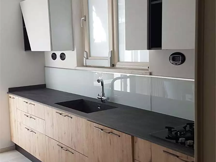 Immagine 11 di Casa bifamiliare in vendita  in Via Francesco Crispi a Forte Dei Marmi