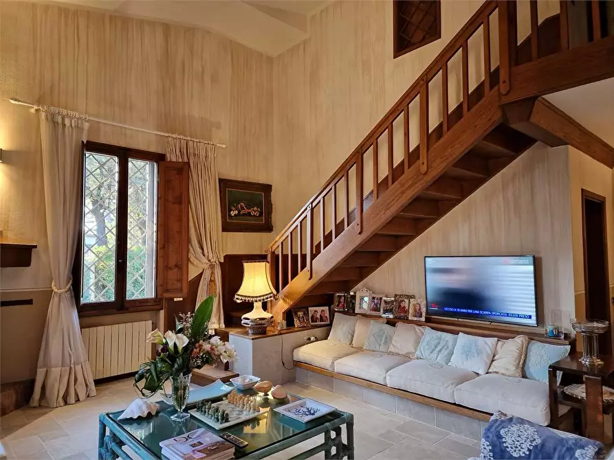 Immagine 4 di Villa in affitto  in Via Firenze a Forte Dei Marmi