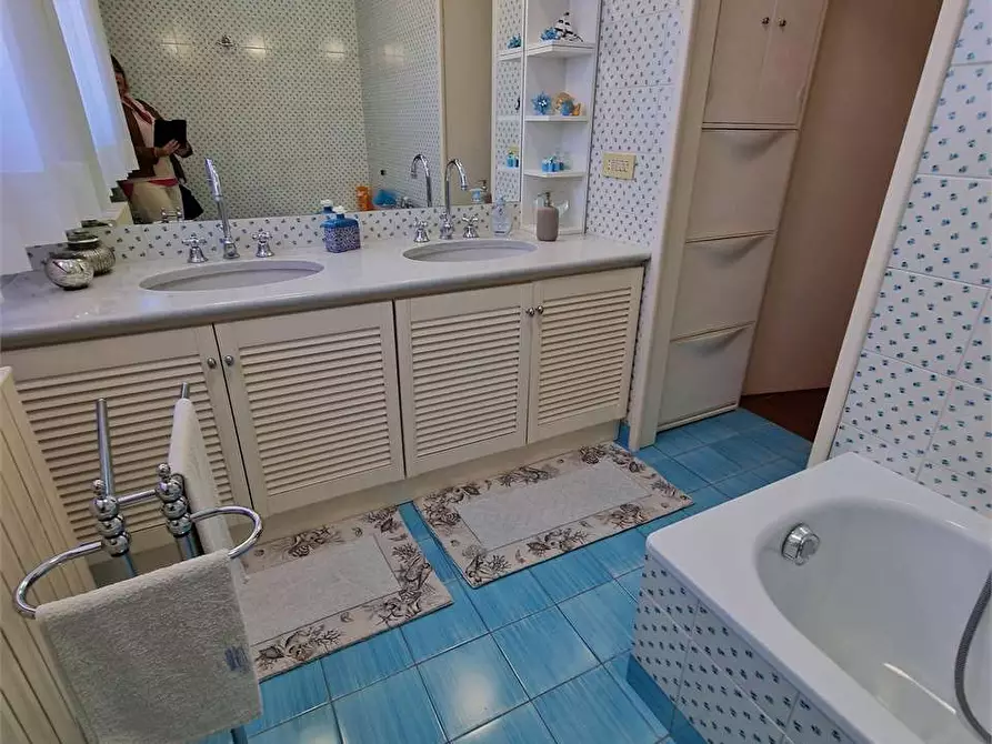 Immagine 18 di Villa in vendita  in Via degli Olmi a Forte Dei Marmi