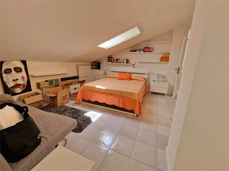 Immagine 25 di Casa indipendente in affitto  in via Piave a Forte Dei Marmi