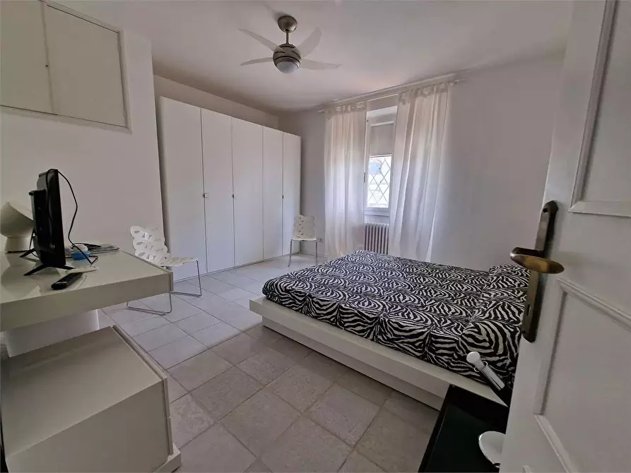 Immagine 13 di Casa indipendente in affitto  in via Piave a Forte Dei Marmi