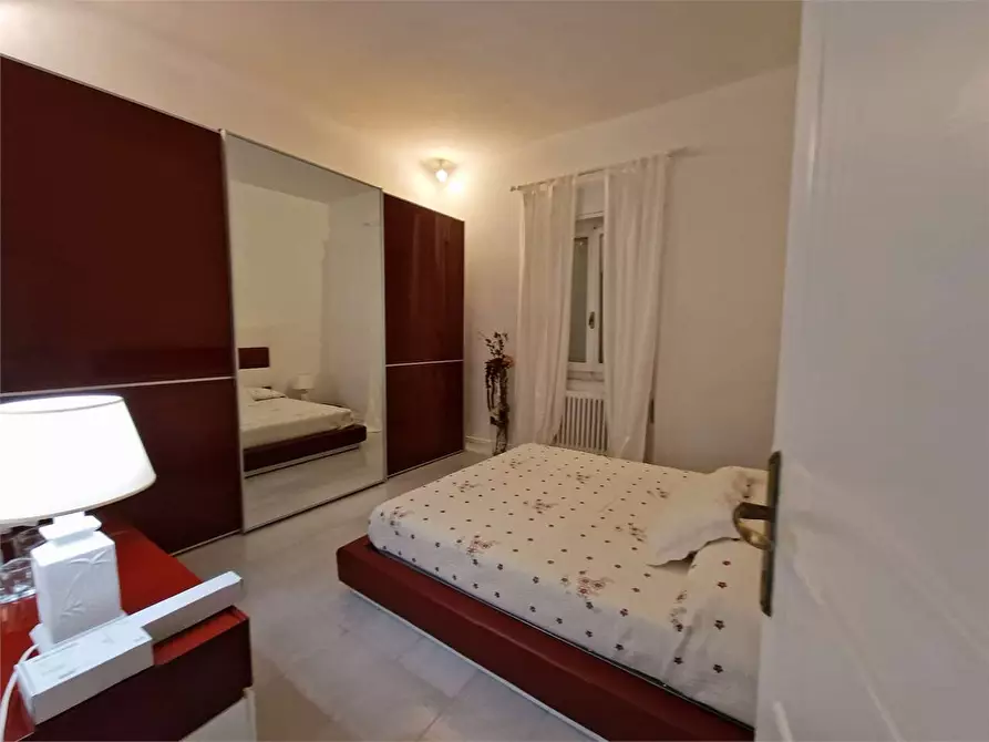 Immagine 22 di Casa indipendente in affitto  in via Piave a Forte Dei Marmi