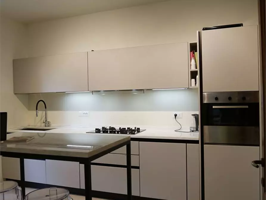 Immagine 8 di Casa bifamiliare in affitto  in Via Gramsci a Forte Dei Marmi