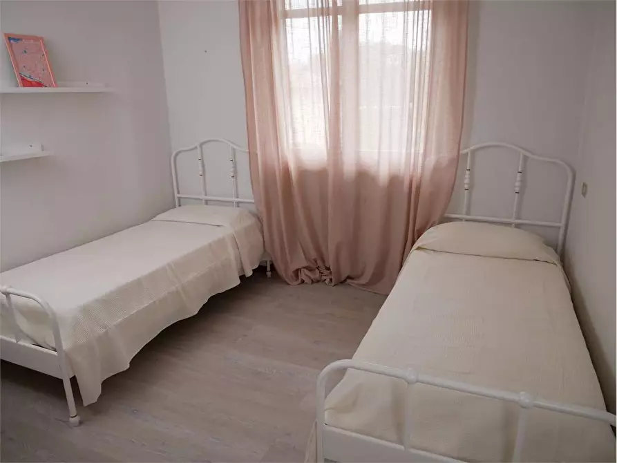 Immagine 13 di Casa bifamiliare in affitto  in Via Gramsci a Forte Dei Marmi