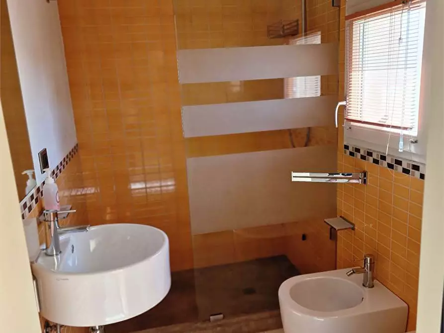 Immagine 8 di Appartamento in vendita  in Via duca degli Abruzzi a Forte Dei Marmi