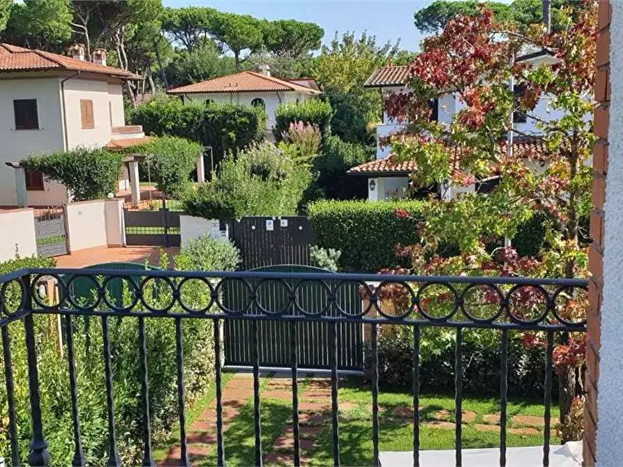 Immagine 13 di Casa bifamiliare in affitto  in Via Dei Medici a Forte Dei Marmi