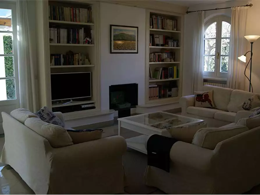 Immagine 37 di Villa in affitto  in Via B. Croce a Forte Dei Marmi