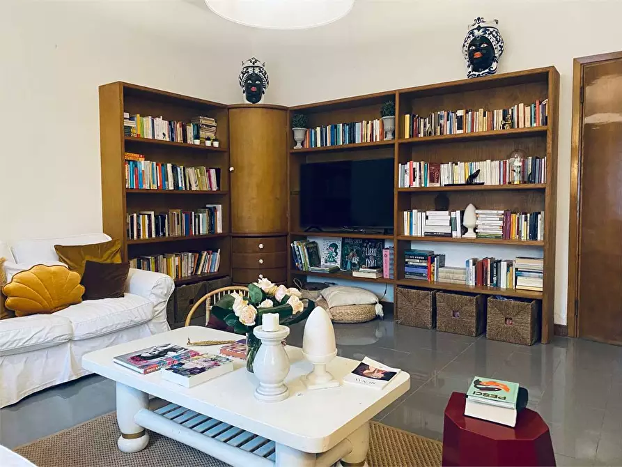 Immagine 14 di Casa bifamiliare in affitto  in Via  San Camillo a Forte Dei Marmi