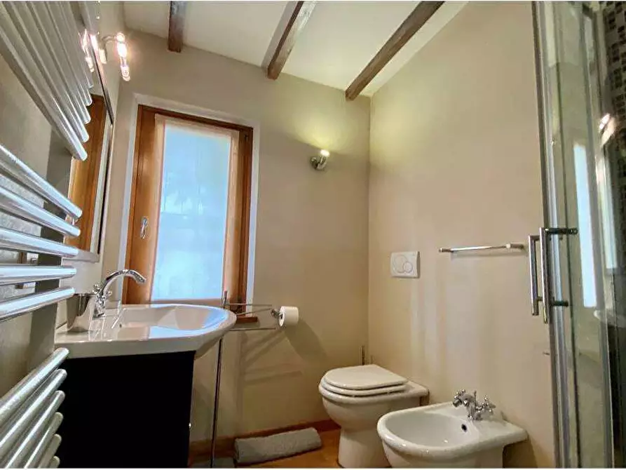 Immagine 13 di Appartamento in affitto  in Via Volta a Forte Dei Marmi