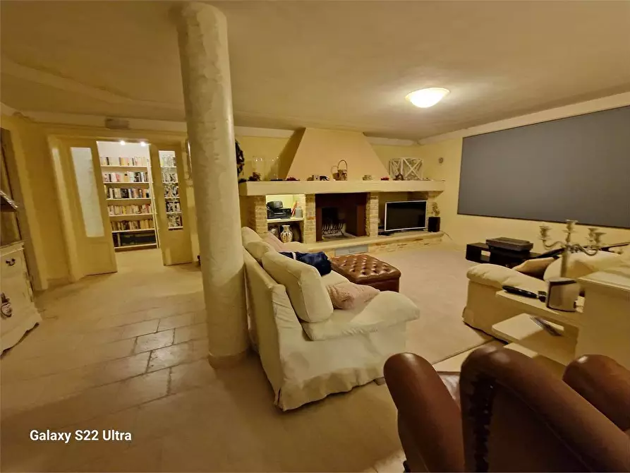 Immagine 26 di Villa in affitto  in Via F. Crispi a Forte Dei Marmi