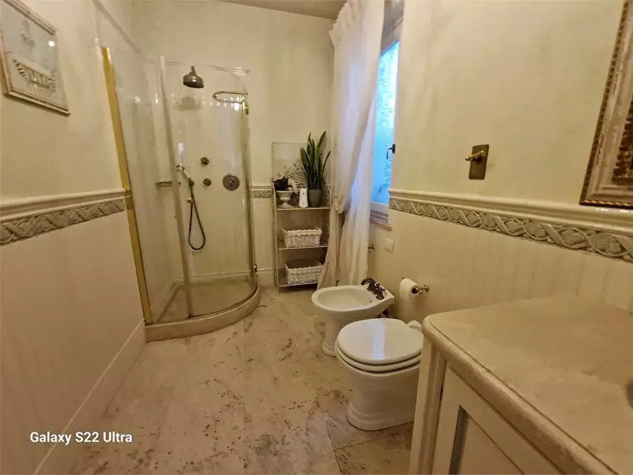 Immagine 17 di Villa in affitto  in Via F. Crispi a Forte Dei Marmi