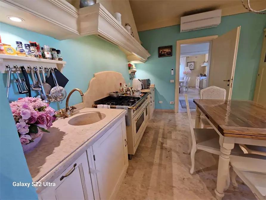 Immagine 24 di Villa in affitto  in Via F. Crispi a Forte Dei Marmi