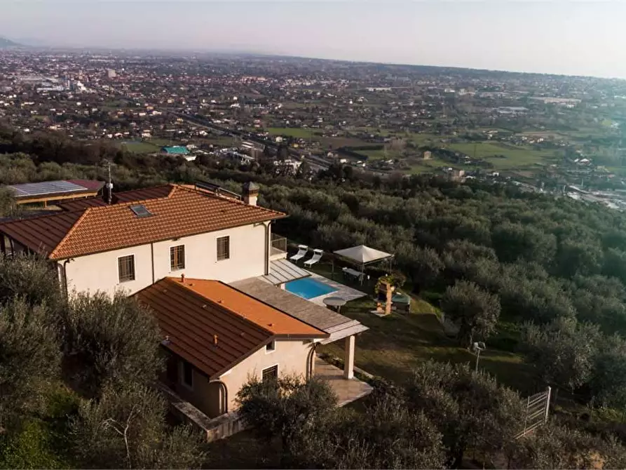 Immagine 14 di Villa in affitto  in Via Casone a Pietrasanta