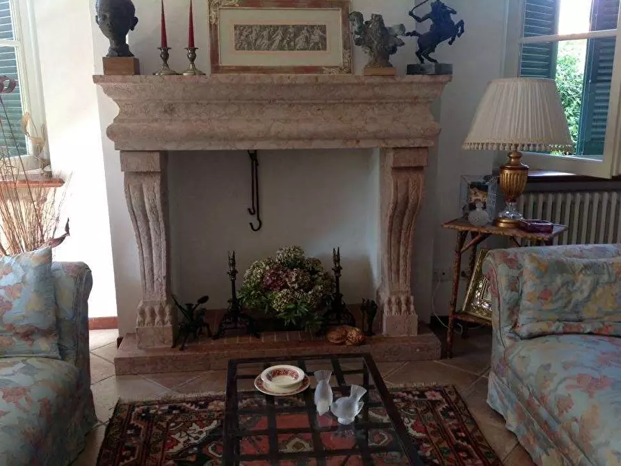 Immagine 30 di Villa in vendita  in Via Volturno a Pietrasanta