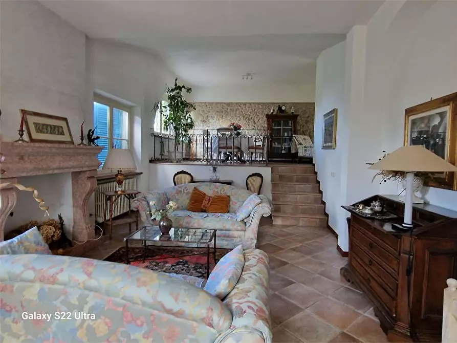 Immagine 3 di Villa in vendita  in Via Volturno a Pietrasanta