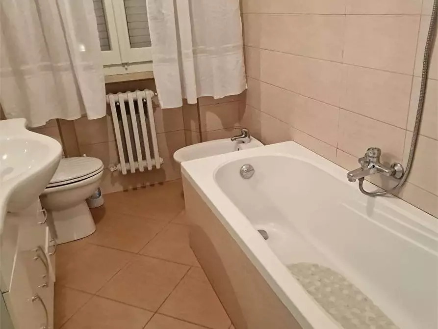 Immagine 31 di Villa in affitto  in Via Cavour a Forte Dei Marmi