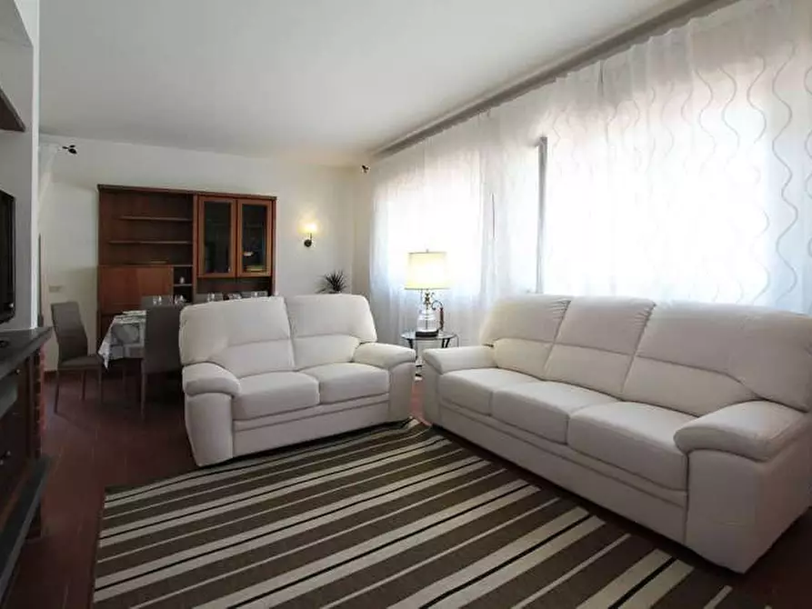 Immagine 14 di Villa in affitto  in Via Lorenzo dei Medici a Forte Dei Marmi