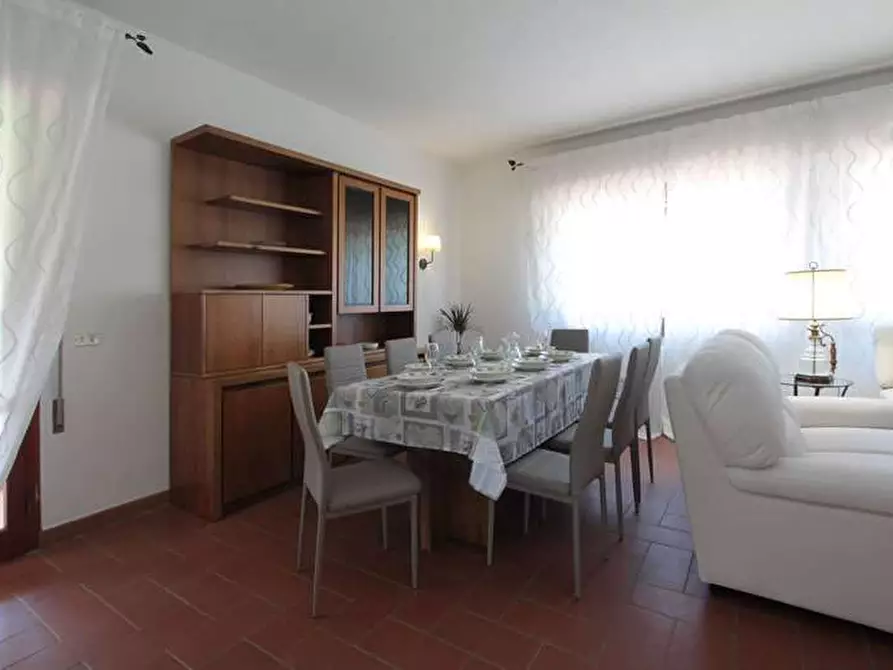 Immagine 17 di Villa in affitto  in Via Lorenzo dei Medici a Forte Dei Marmi