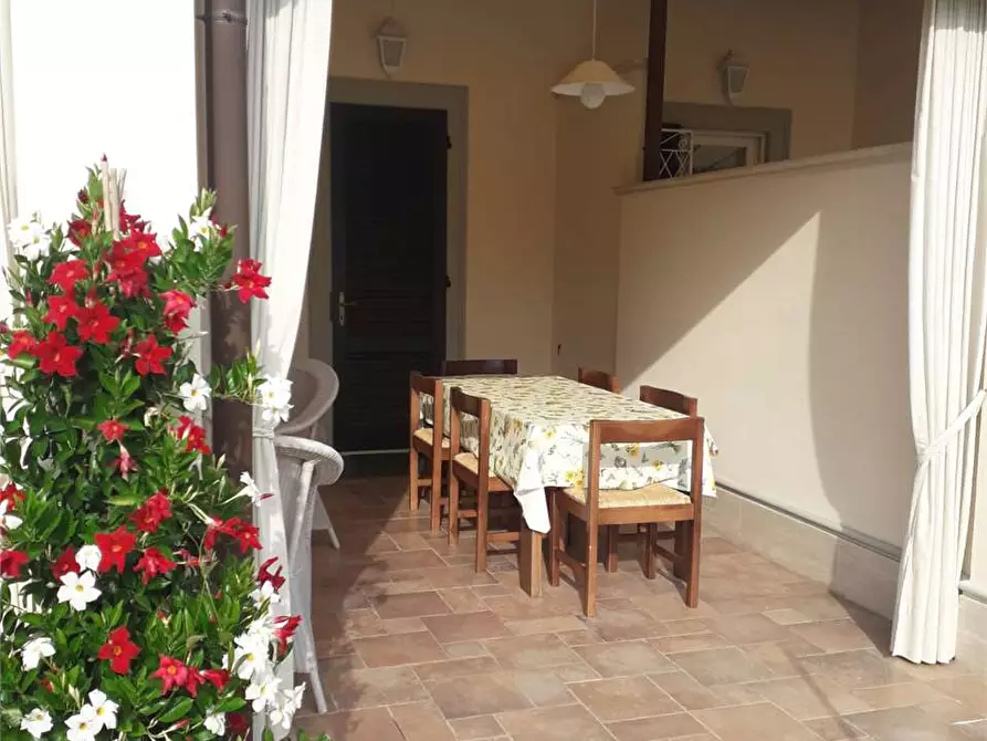 Immagine 31 di Casa bifamiliare in affitto  in via canova a Forte Dei Marmi