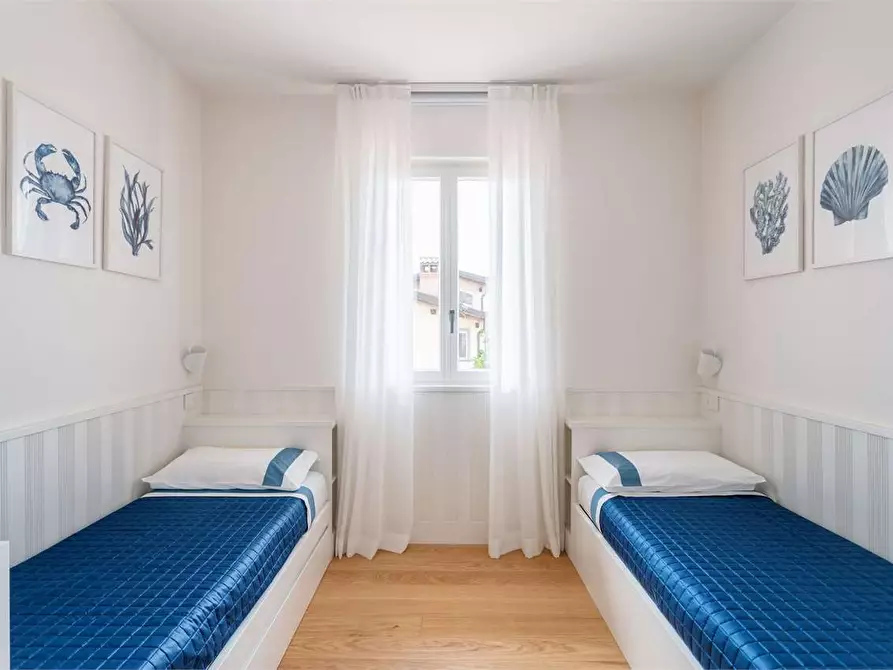 Immagine 33 di Casa bifamiliare in affitto  in Via Volta a Forte Dei Marmi