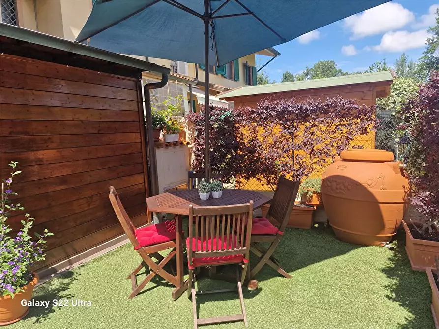 casa indipendente in vendita a Forte dei Marmi in zona Vittoria Apuana