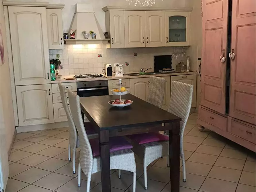 Immagine 3 di Villetta a schiera in vendita  in Via madonnina dei pagliai  a Seravezza