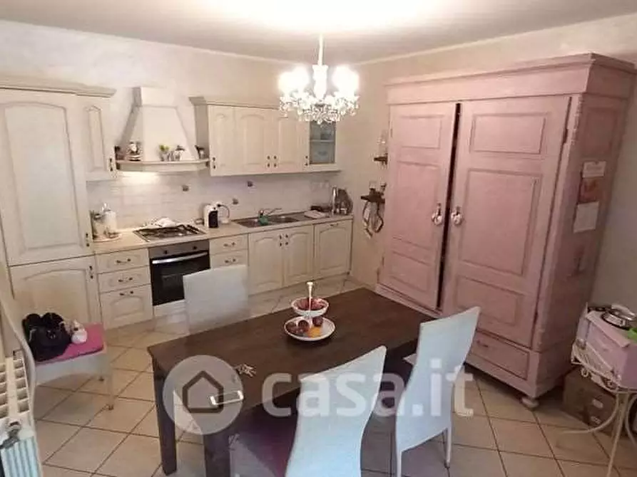 Immagine 4 di Villetta a schiera in vendita  in Via madonnina dei pagliai  a Seravezza