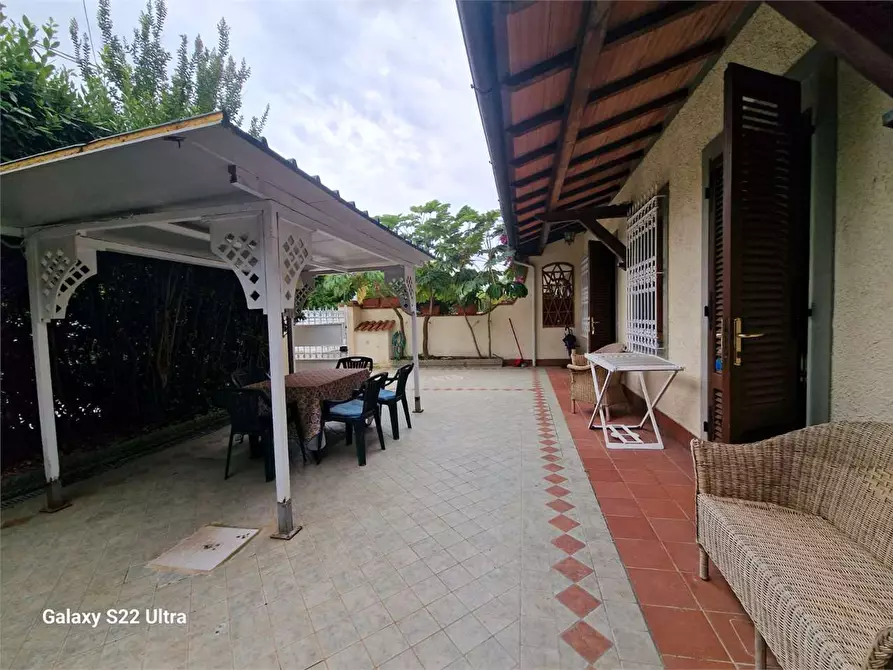 Immagine 1 di Appartamento in vendita  in Via Del Paradiso a Forte Dei Marmi