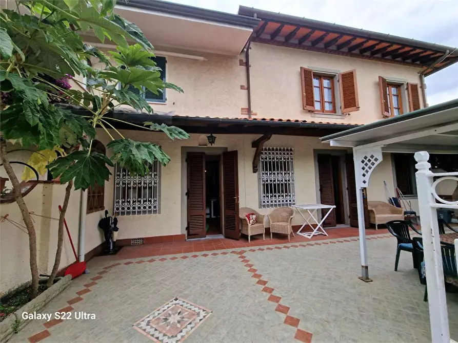 Immagine 7 di Appartamento in vendita  in Via Del Paradiso a Forte Dei Marmi