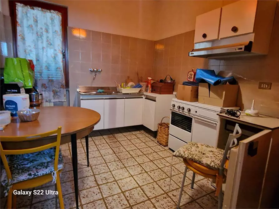 Immagine 20 di Casa indipendente in vendita  in Via  Salvatori a Seravezza