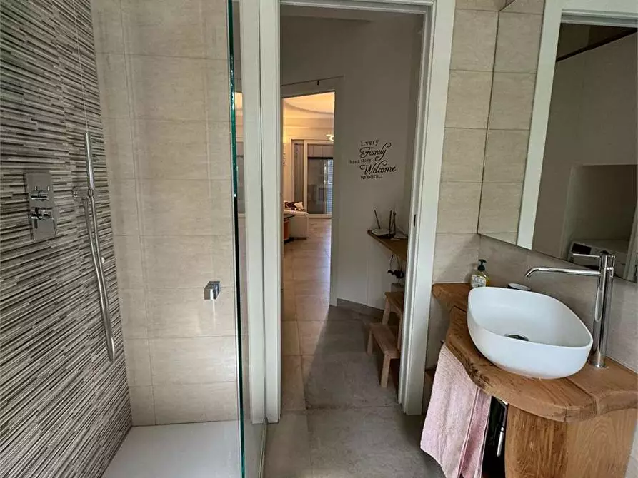 Immagine 9 di Appartamento in affitto  in Via  Marietta a Montignoso