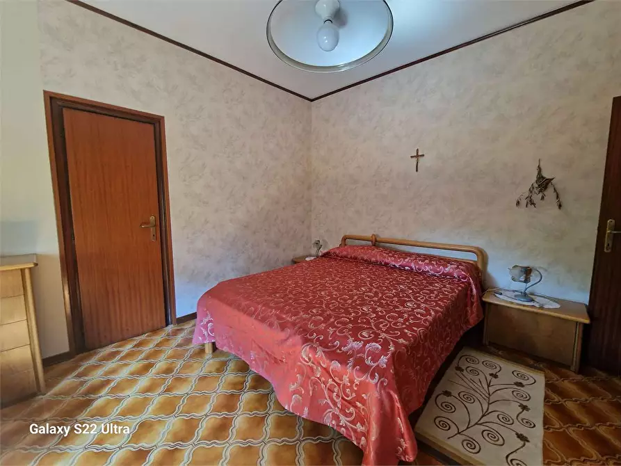 Immagine 13 di Appartamento in vendita  in Via  Pandolfino a Massa