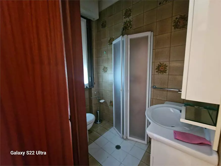 Immagine 18 di Appartamento in vendita  in Via  Pandolfino a Massa