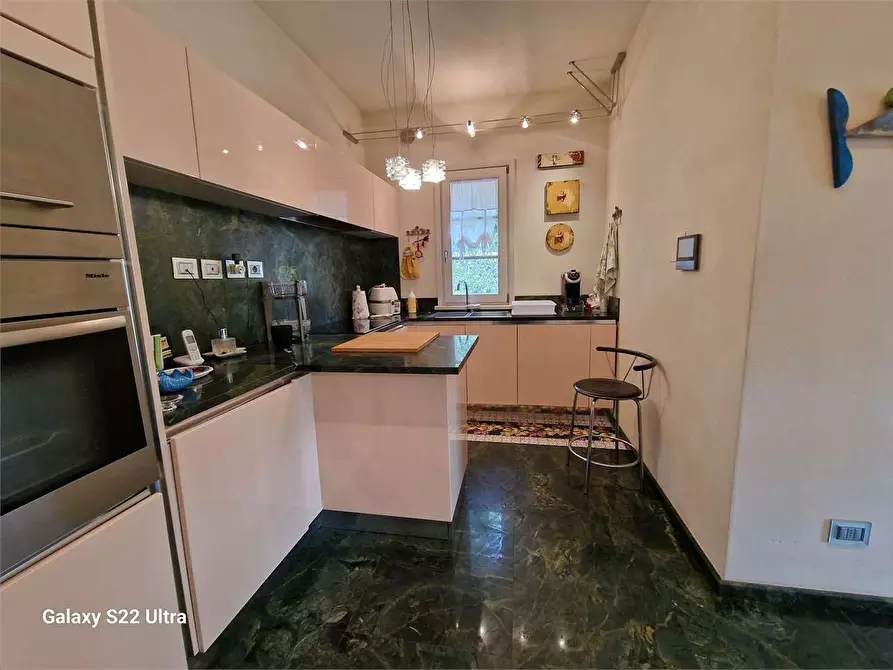 Immagine 13 di Villa in vendita  in Via Canova a Forte Dei Marmi