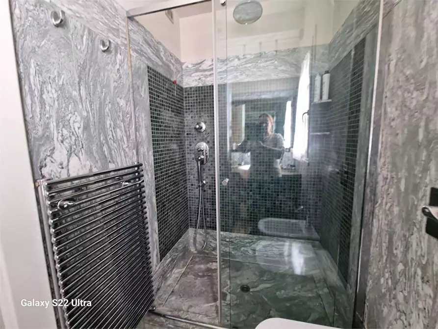 Immagine 49 di Villa in vendita  in Via Canova a Forte Dei Marmi