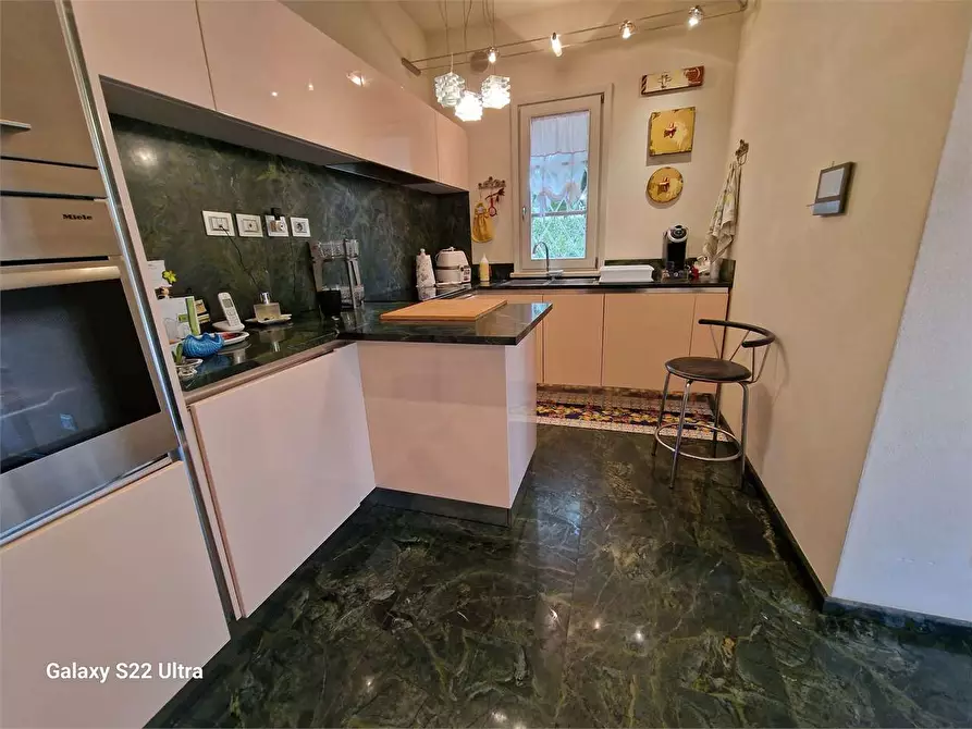 Immagine 15 di Villa in vendita  in Via Canova a Forte Dei Marmi