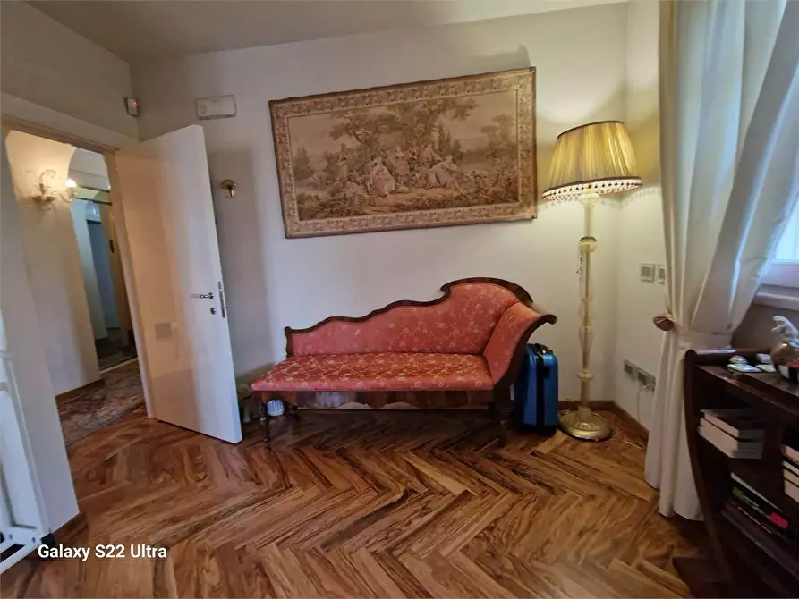 Immagine 37 di Villa in vendita  in Via Canova a Forte Dei Marmi