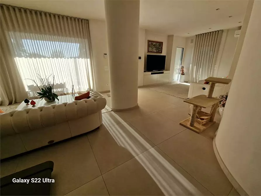 Immagine 22 di Villa in affitto  in Via Verdi a Forte Dei Marmi