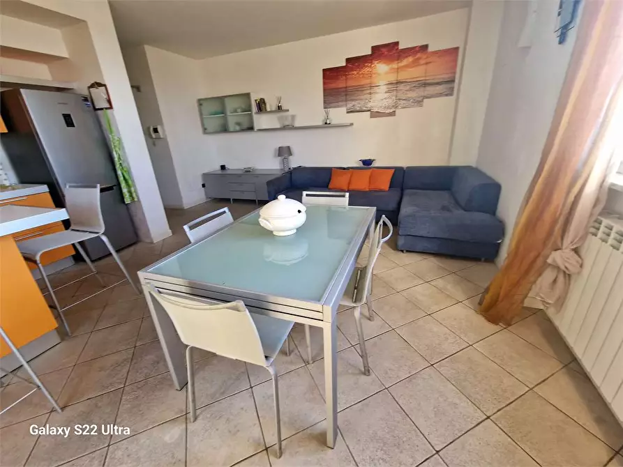 Immagine 2 di Appartamento in affitto  in Via Ugo Foscolo a Pietrasanta