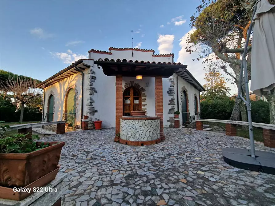 Immagine 39 di Villa in affitto  in Via Maddalena a Pietrasanta