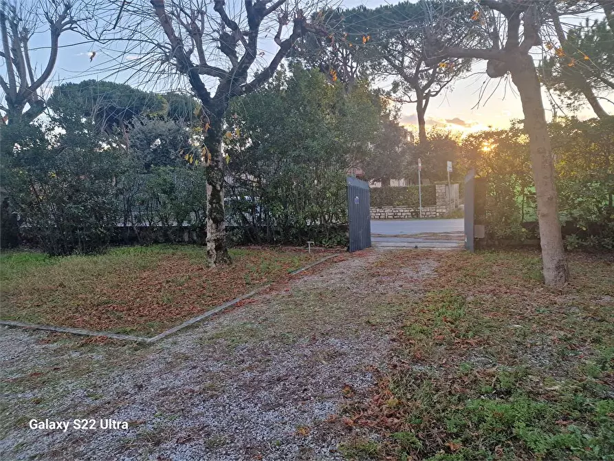 Immagine 42 di Villa in affitto  in Via Maddalena a Pietrasanta