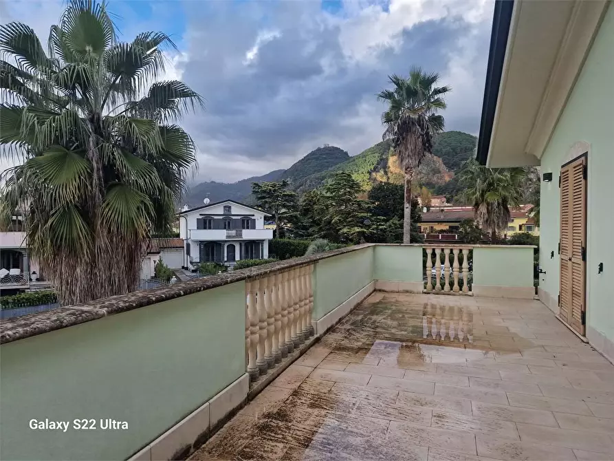 Immagine 33 di Villa in affitto  in via Romana a Montignoso