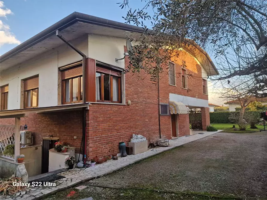 Immagine 4 di Villa in vendita  in Via Degli Olmi a Forte Dei Marmi