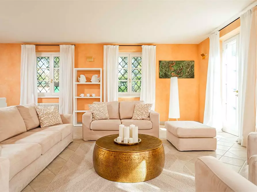 Immagine 21 di Villa in affitto  in Via  della Barbiera a Forte Dei Marmi