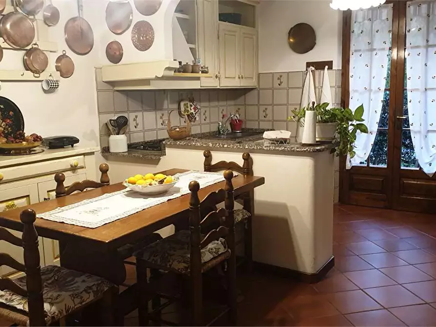 Immagine 17 di Villa in affitto  in Via Colombo a Forte Dei Marmi