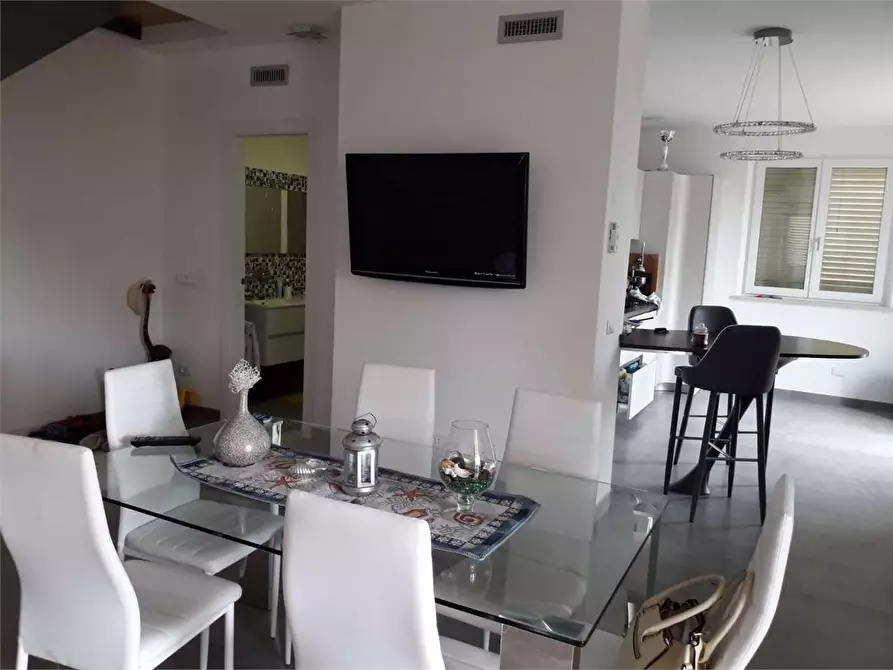 Immagine 7 di Appartamento in affitto  in Via Mazzini a Forte Dei Marmi