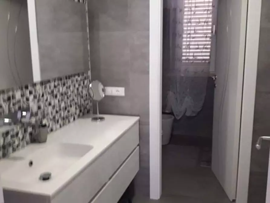 Immagine 34 di Appartamento in affitto  in Via Mazzini a Forte Dei Marmi