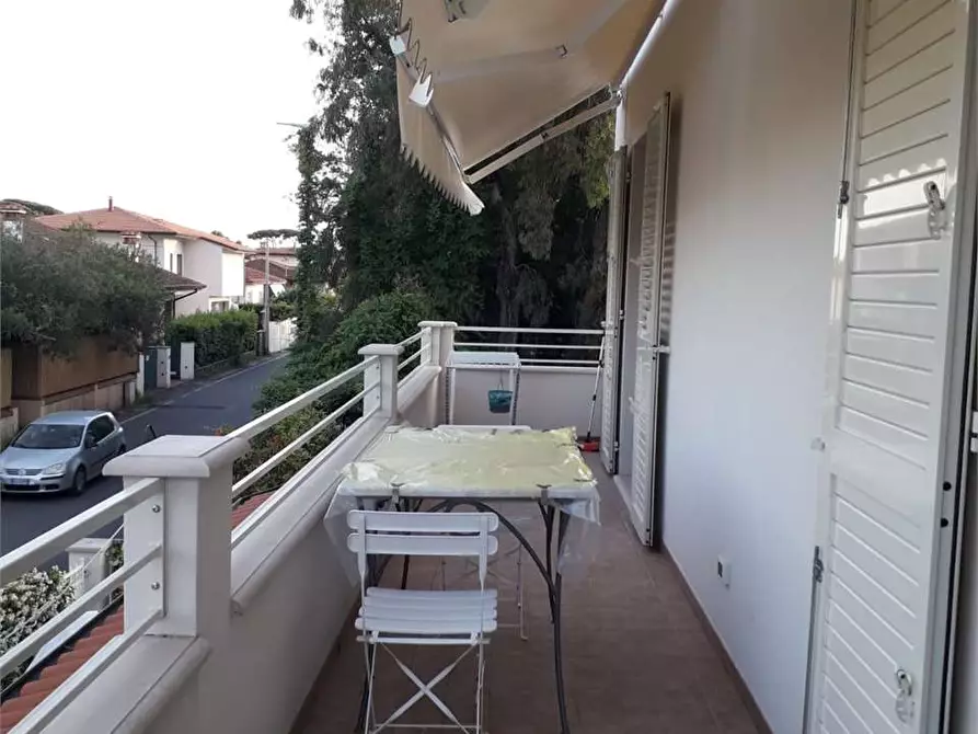 Immagine 1 di Appartamento in affitto  in Via Mazzini a Forte Dei Marmi